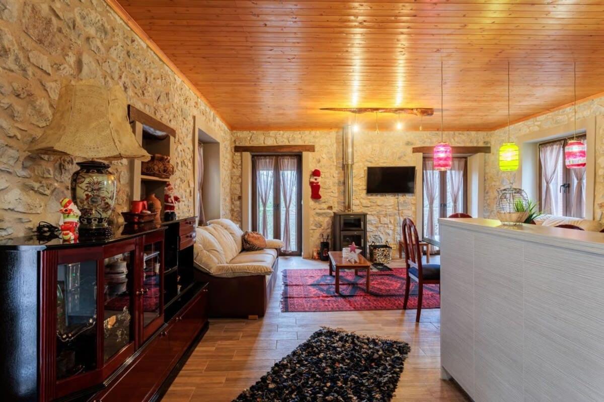 Arcadia Getaway - Levidi Sani 11 Suite Экстерьер фото